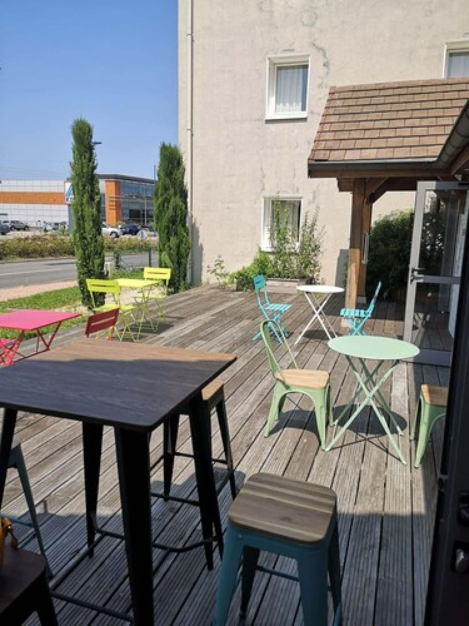 Le Konine - Hotel & Bar & Restaurant Montceau-les-Mines Exteriér fotografie